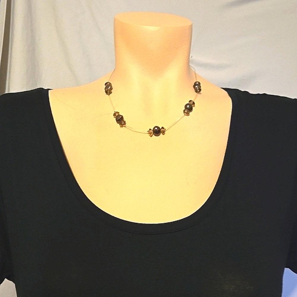Vintage Kalan simple wire freshwater pearl necklace